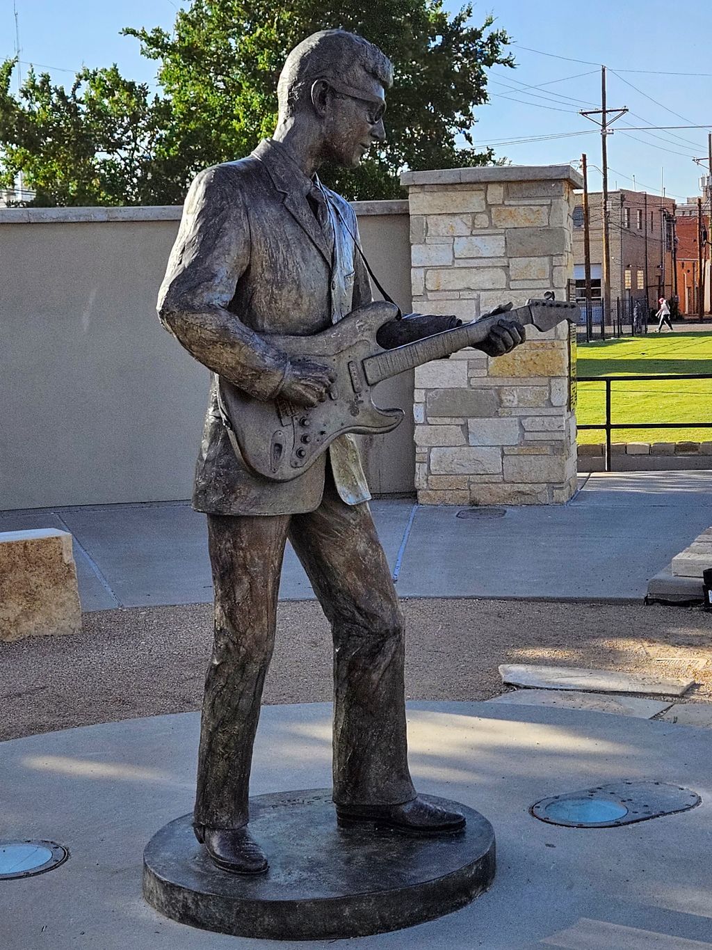 Buddy Holly Statue
