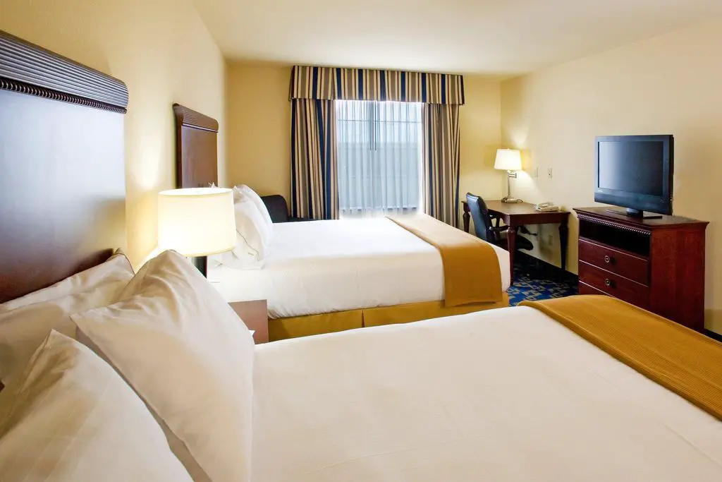 Holiday Inn Express & Suites Jourdanton-Pleasanton, an IHG Hotel