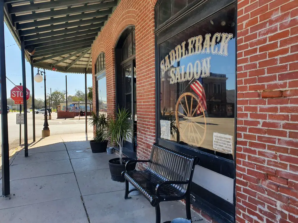 Saddleback saloon