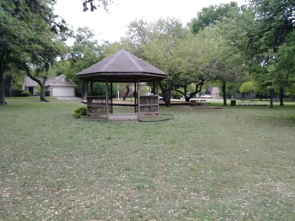 The Park at Woodland Oaks