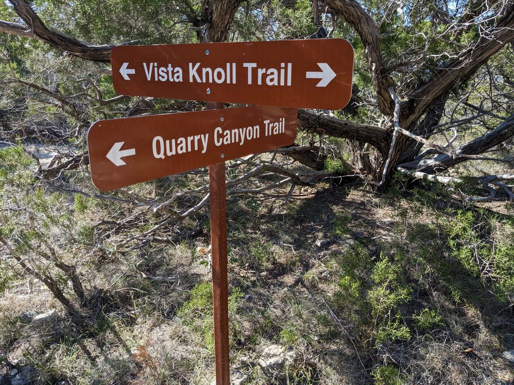 Vista Knoll Trail