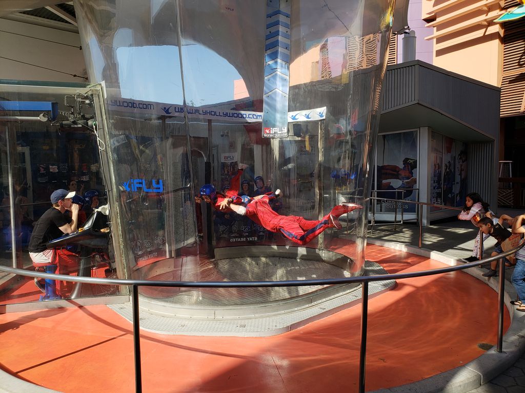 iFLY Indoor Skydiving - Hollywood