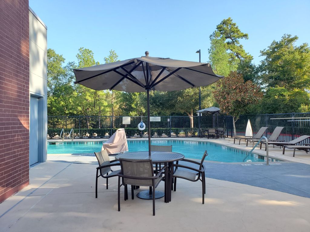 SpringHill-Suites-by-Marriott-Houston-The-Woodlands-2